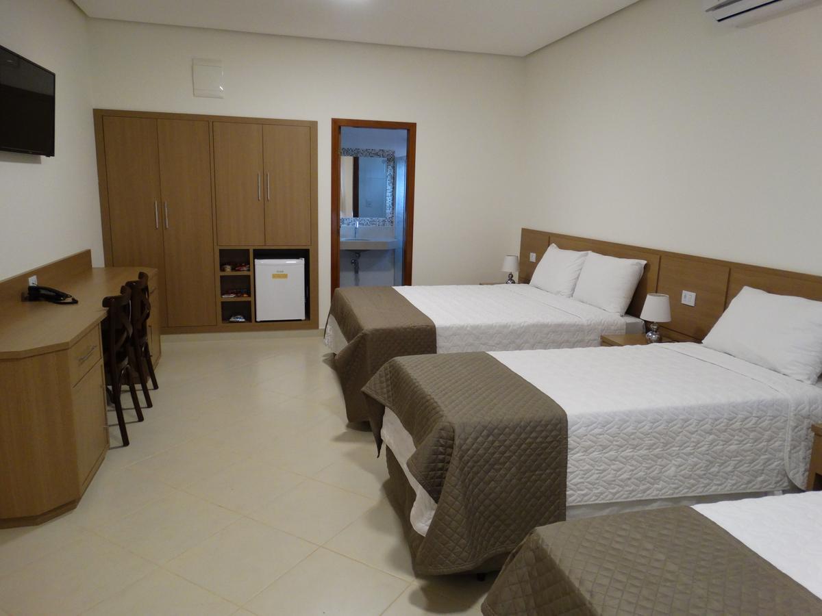 Hotel E Restaurante Sabor De Minas Salinas  Buitenkant foto